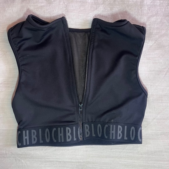 Bloch Crop Top with Zipper Black - Picture 6 of 9